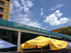 Sloppy Joes on the Beach, Bilmar Beach Resort
